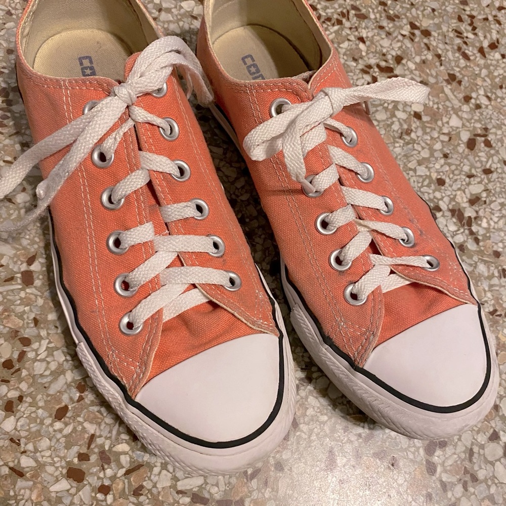 Pink Converse